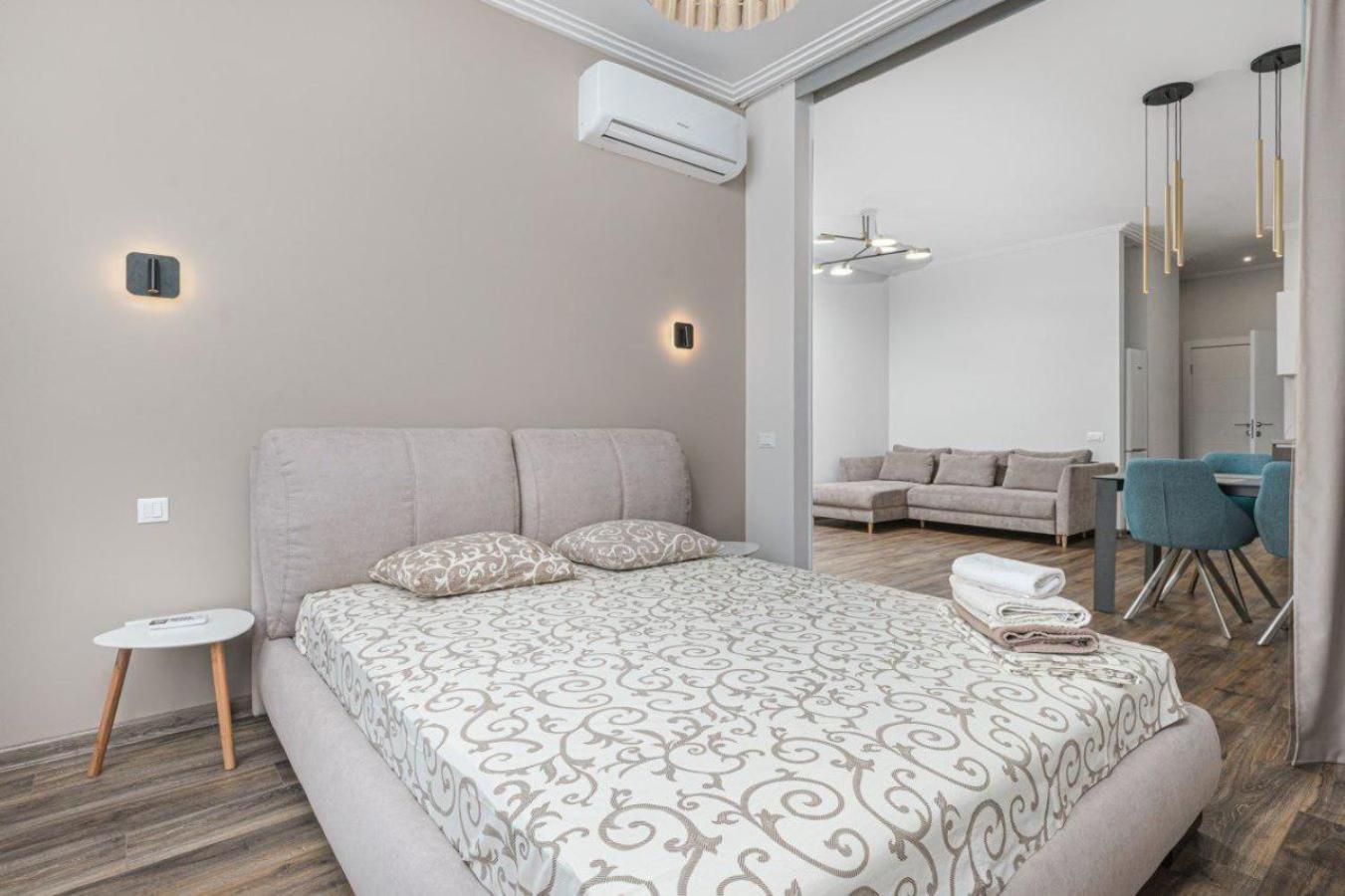 Sea Symphony Luxury Apartments 오데사 외부 사진